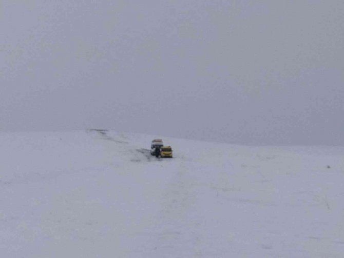 Mahsur kalan 20 kişi kurtarıldı