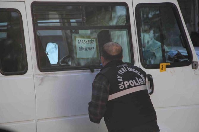 Minibüs içerisindeki kavga kanlı bitti: 1 ölü