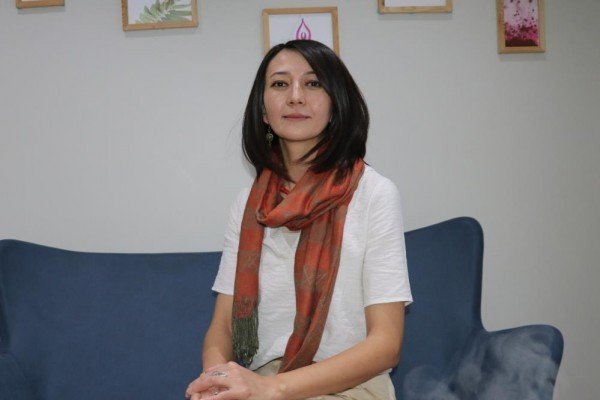 Uzmanlardan anne adaylarına uyarı: “Doğumu korkuyla değil coşkuyla karşılayın”