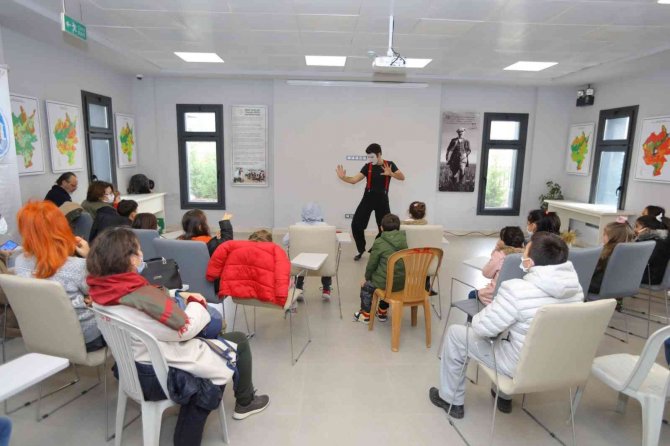 Yarıyıl Çocuk Festivali tüm renkleriyle devam ediyor