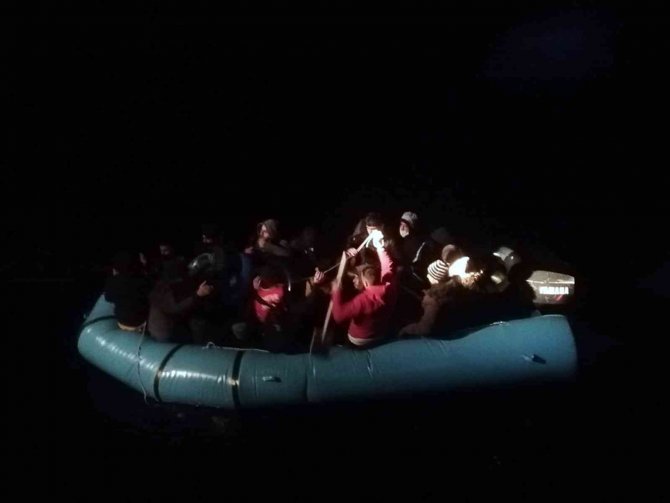 Yunanistan göçmenleri ölüme terk etmeye devam ediyor