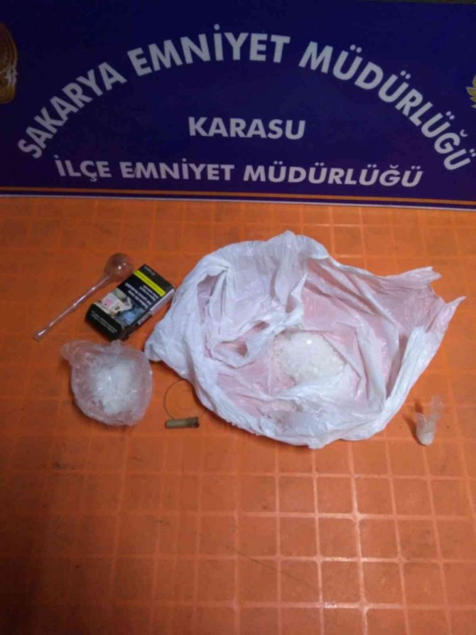 4 farklı adrese eş zamanlı uyuşturucu operasyonu: 4 gözaltı