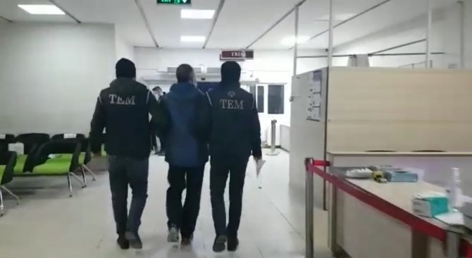 Balıkesir merkezli FETÖ operasyonunda 10 kişi yakalandı