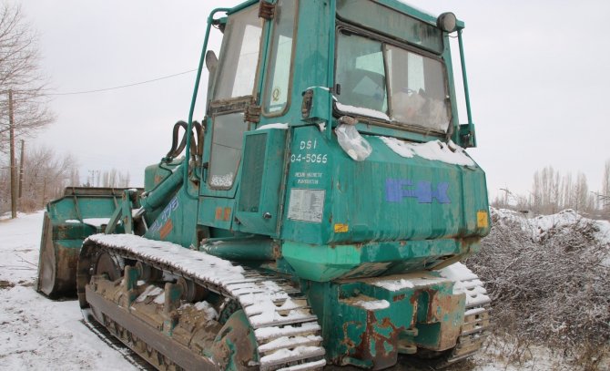İş makinelerinin deposundan yakıt çalan zanlı tutuklandı