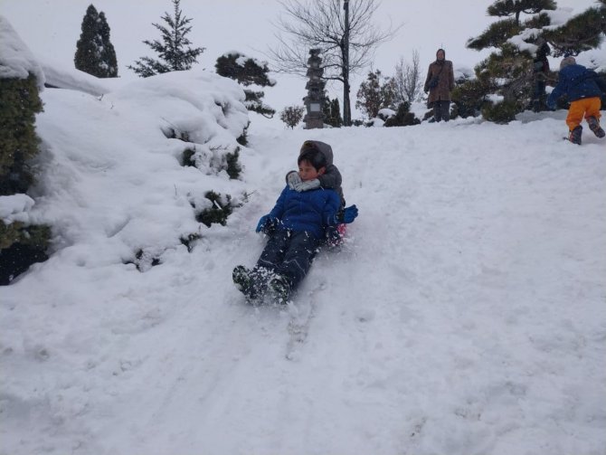 Konya’da karın keyfini çocuklar çıkardı