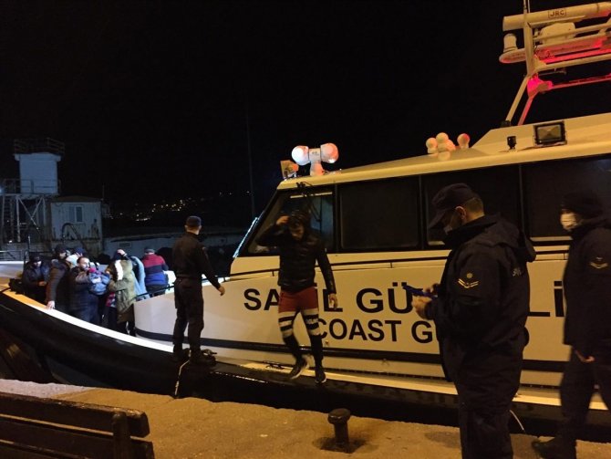 Üç olayda 37 düzensiz göçmen kurtarıldı
