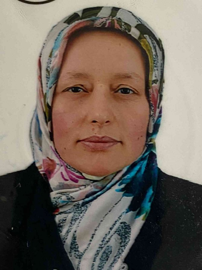 Uzaklaştırmasının bittiği gün kocası tarafından 10 bıçak darbesiyle öldürüldü