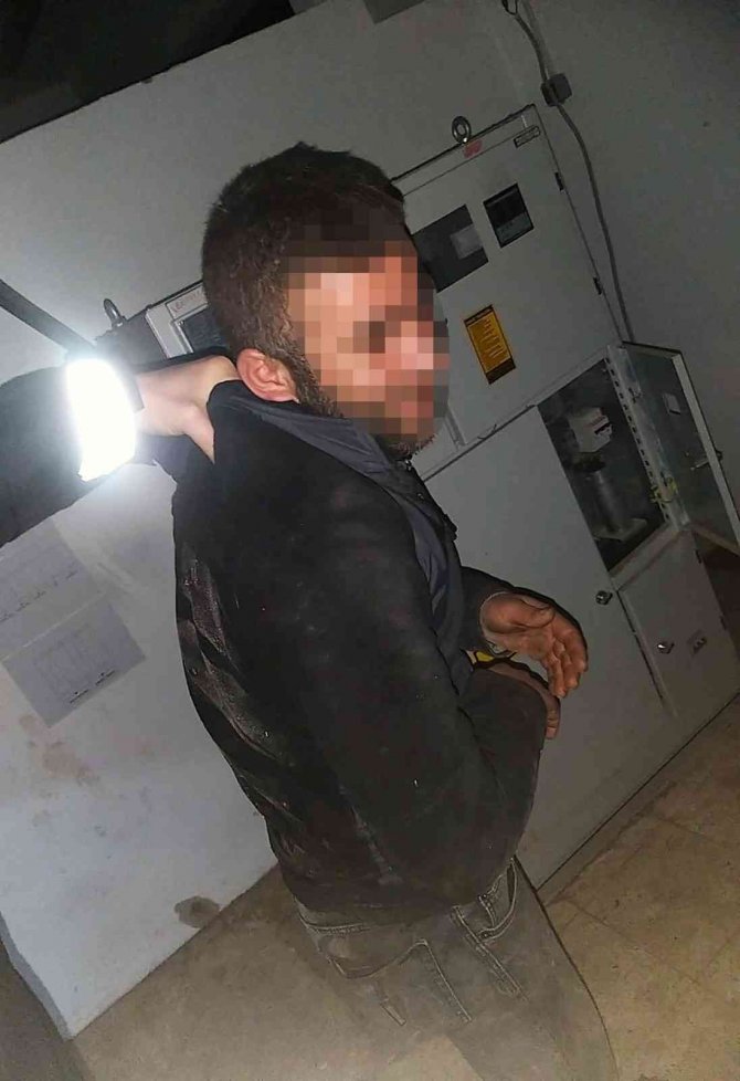 Diyarbakır’da trafo hırsızı suçüstü yakalandı