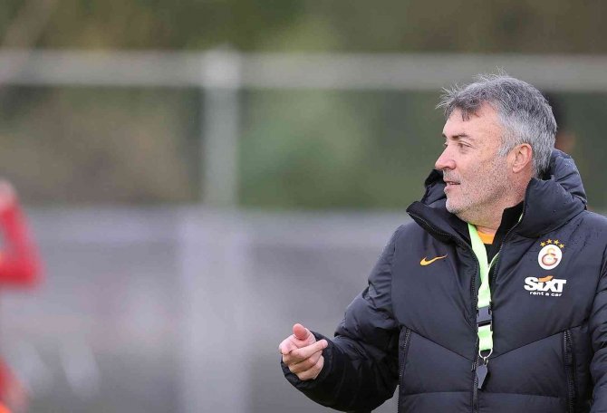 Galatasaray, Alanyaspor maçı hazırlıklarını çift antrenmanla sürdürdü