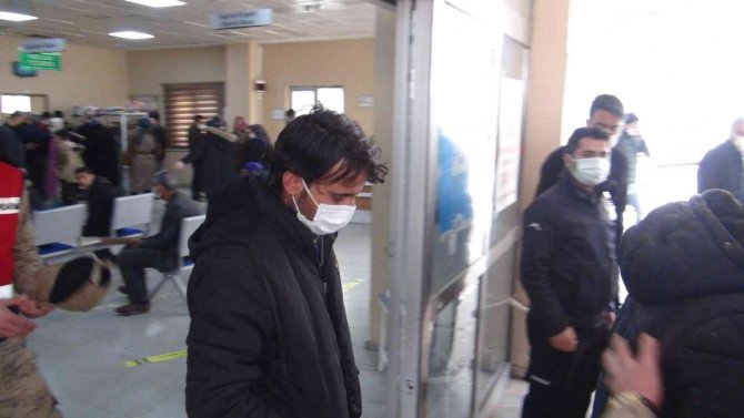 Şanlıurfa’da 10 kaçak göçmen yakalandı