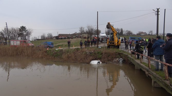 Kırklareli’de dereye uçan otomobil sürücüsü hayatını kaybetti