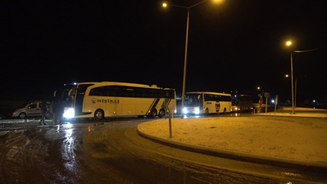 Kırklareli’de kar yağışı etkisini arttırdı