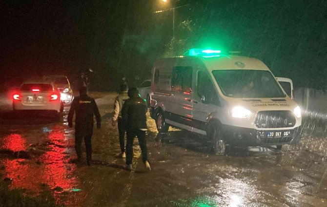 Sahilde erkek cesedi bulundu