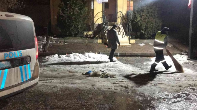 Temizlik işçisi uğradığı silahlı saldırıda yaralandı