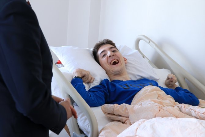 Konya'da engelli çocuklar asırlık geleneğin sevincini evlerinde yaşadı