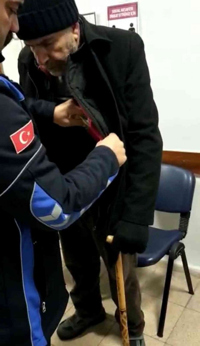 Dilencinin üzerinden çıkan para şaşırttı