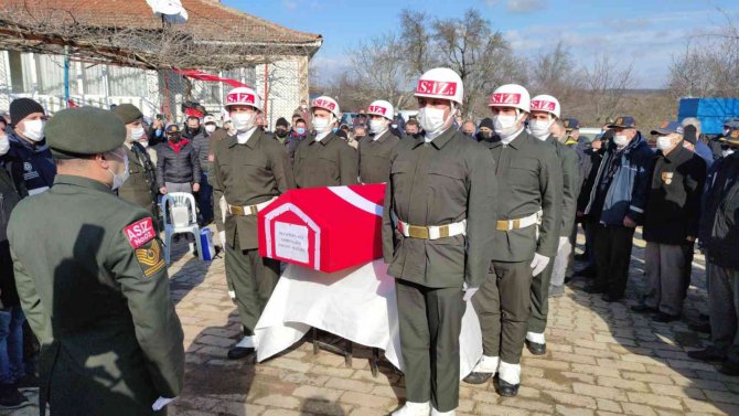 Kıbrıs Gazisi son yolculuğuna uğurlandı