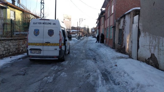 Konya'da hırsızlık şüphelisi karşılaştığı ev sahibini vurdu