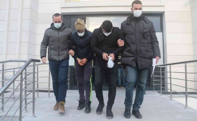 Akü hırsızları tutuklandı