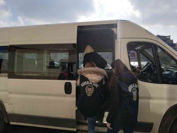 Cumhurbaşkanı Erdoğan’a hakaret eden şüpheli adliyeye sevk edildi