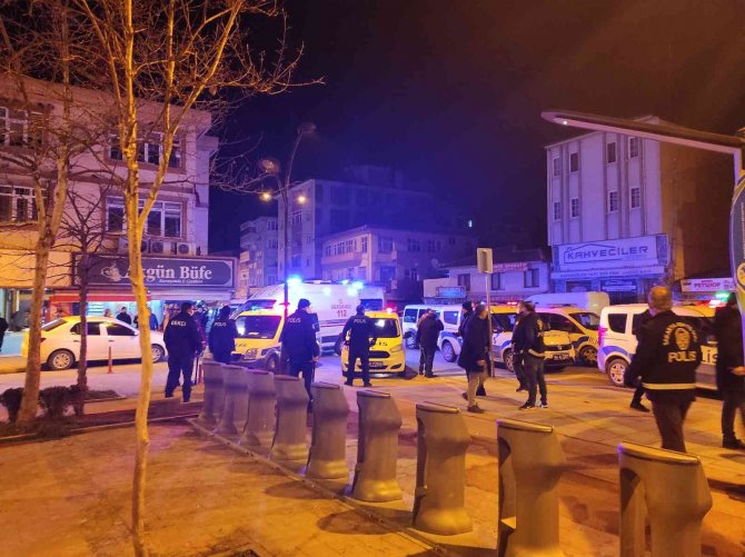 Düğün değil meydan muharebesi: 24 yaralı