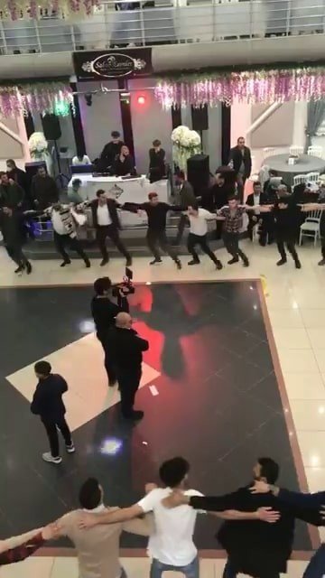 Düğün değil meydan muharebesi: 24 yaralı