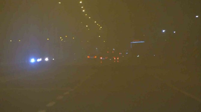 Konya yolunda yoğun sis