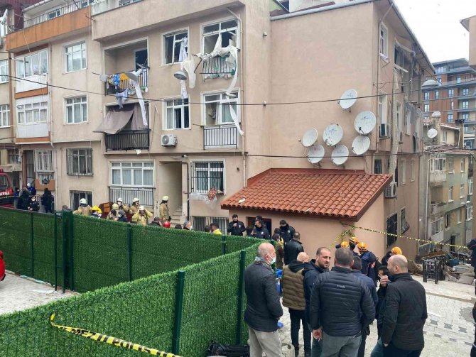 3 öğrencinin kaldığı evde patlama meydana geldi!