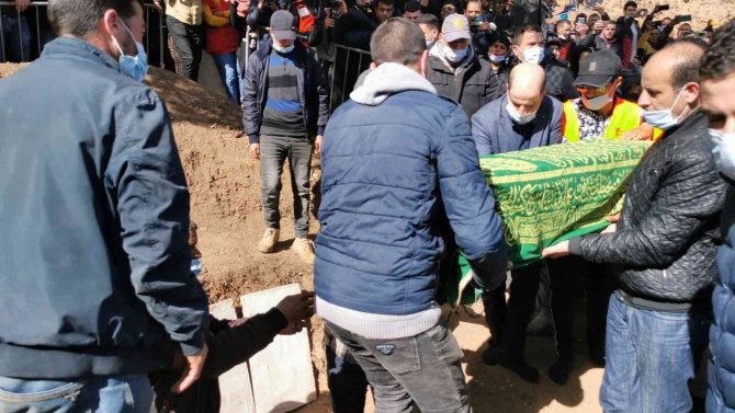 Fas’ta düştüğü kuyuda hayatını kaybeden Rayan son yolculuğuna uğurlandı