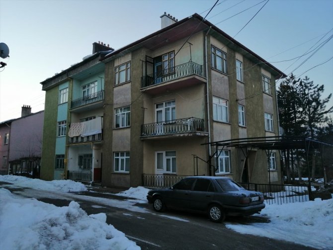 Konya'da sobadan sızan gazdan zehirlenen anne hayatını kaybetti