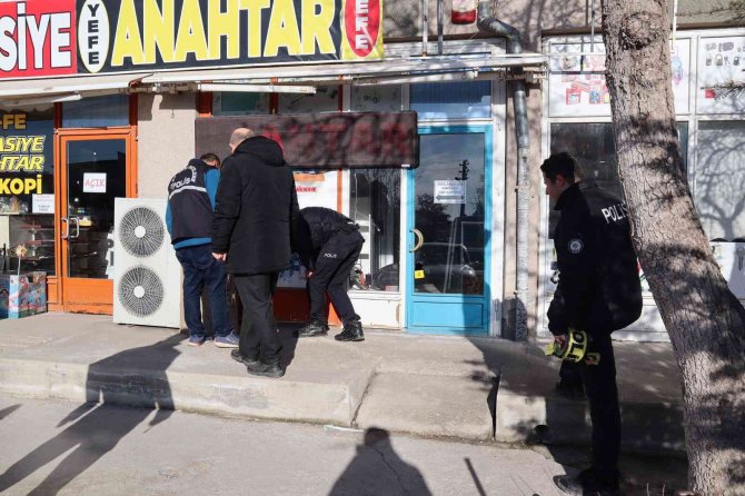 Ankara’da alacak verecek kavgası kanlı bitti: 1 yaralı