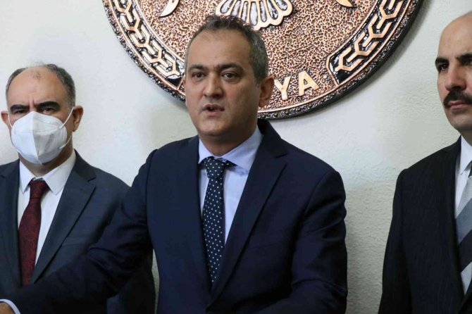 Omicron varyantının okullarımıza yansıma son derece düşük