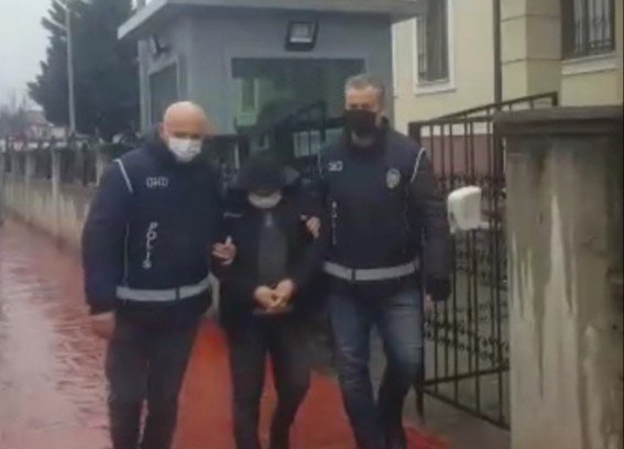 24 yıl hapis cezası bulunan göçmen kaçakçısı yakalandı!