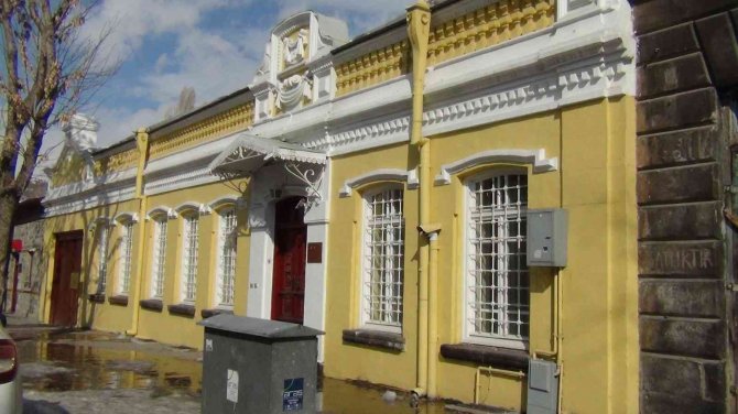 Baltık Mimarisi binalar sokakları süslüyor