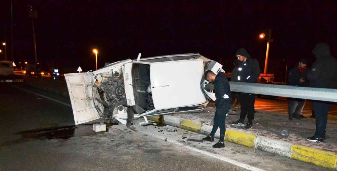 Konya’da yola çıkan köpek kazaya neden oldu!