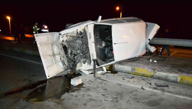 Konya’da yola çıkan köpek kazaya neden oldu!