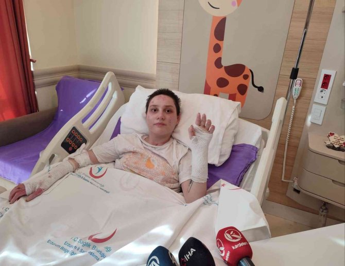 Kafe yangınında ağır yaralanan genç kız: “Son 2 ayı hatırlamıyorum”