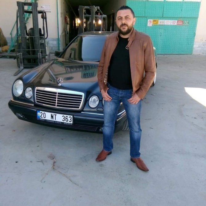 Kazada ağır yaralanan sürücü yaşam mücadelesini kaybetti