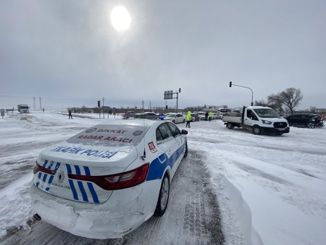 Konya’nın kapalı olan tüm şehirler arası yolları ulaşıma açıldı