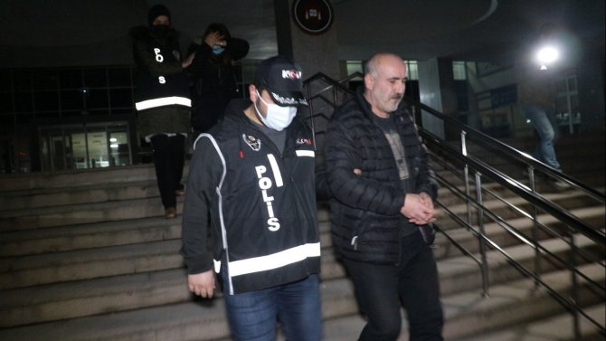 Dolandırıcı sahte polis ve savcı tutuklandı