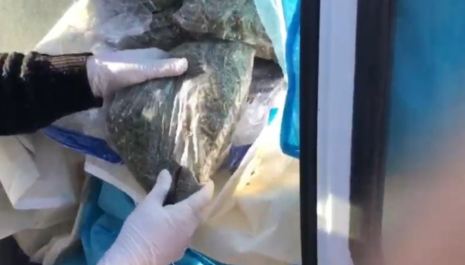 TEM’de durdurulan araçta 115 kilogram uyuşturucu madde ele geçirildi