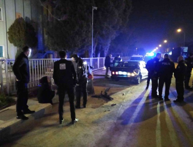 Alkollü sürücü kaçarken kazaya karıştı