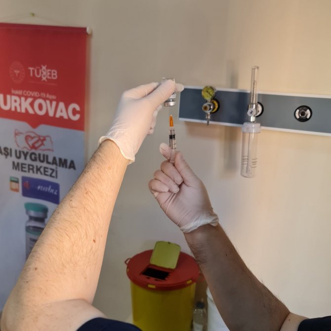 Yerli aşı Turkovac Bartın’da uygulanmaya başlandı