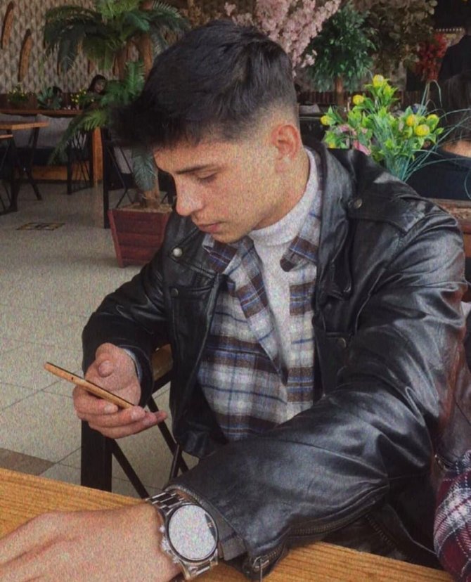 Baca temizlemek isteyen genç düşerek yaralandı