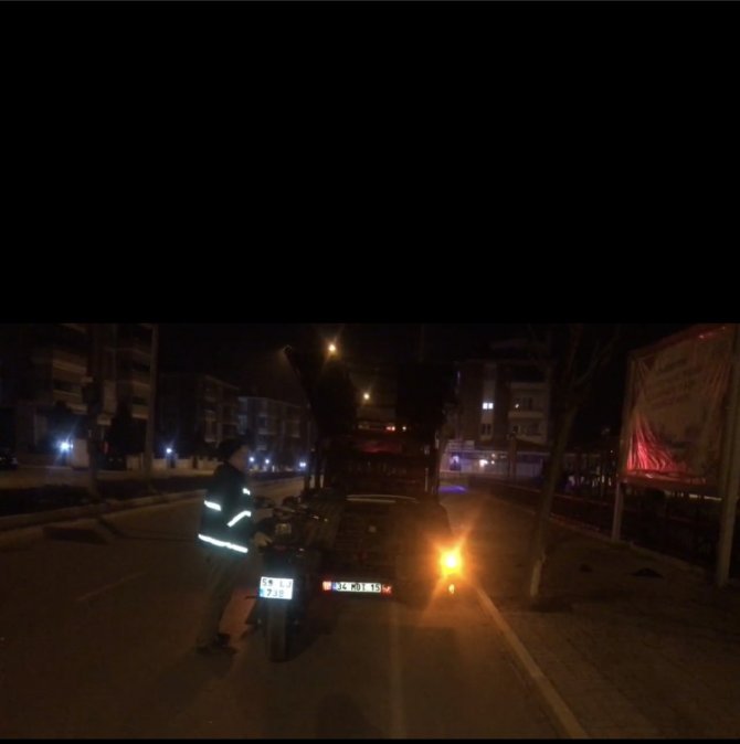 Edirne’de otomobille çarpışan motosiklet sürücüsü yaralandı