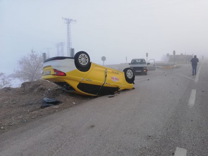 Konya'da yoğun sis kazaya neden oldu!