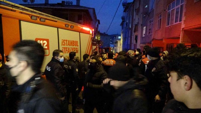 Sultanbeyli’de yangında ölen çocuğun ailesi ile polis arasında arbede