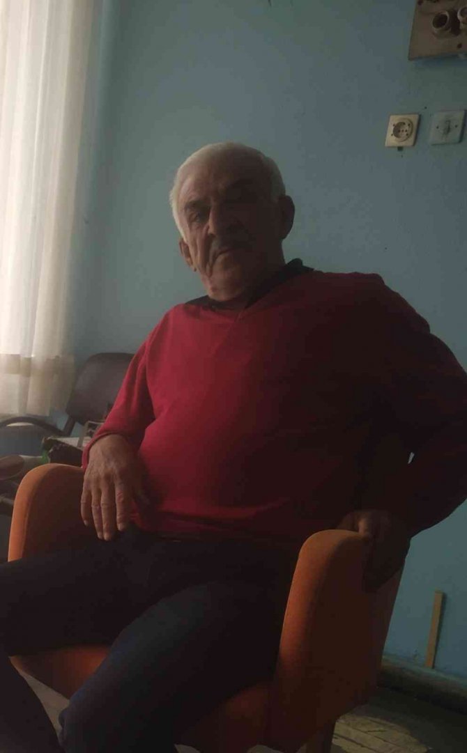 Yaşlı adam otel odasında ölü bulundu