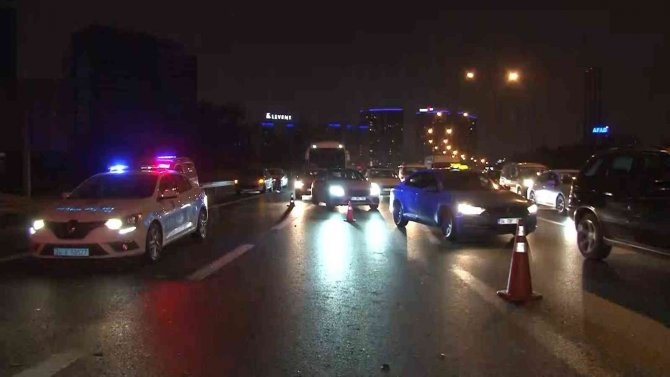 Zincirleme trafik kazası: 3 yaralı