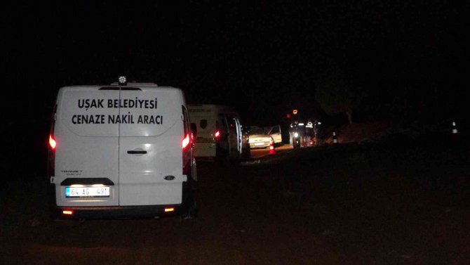 3 çocuğunun annesini öldürüp kendisini ağır yaraladı
